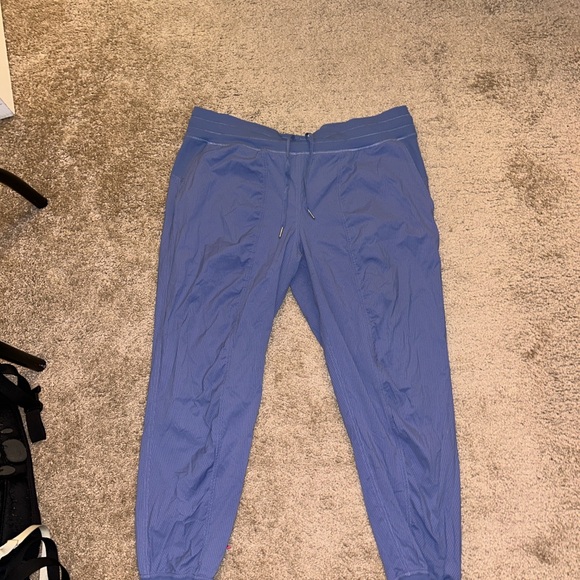 Lululemon Dance Studio Jogger - Picture 2 of 8